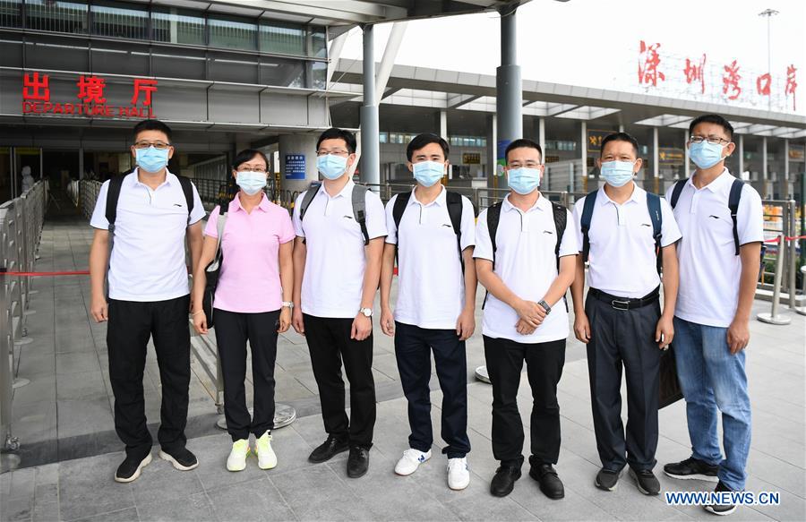 CHINA-GUANGDONG-VIRUS TESTING PROFESSIONALS-DEPARTURE TO HONG KONG-COVID-19 (CN)