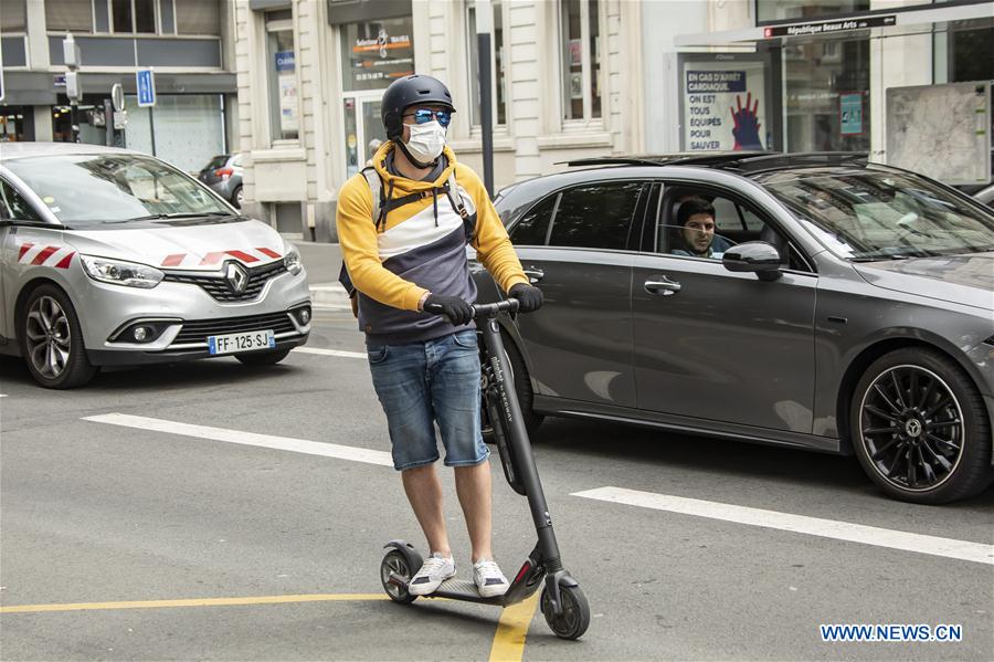 Mask compulsory in outdoor places in many French cities as COVID19