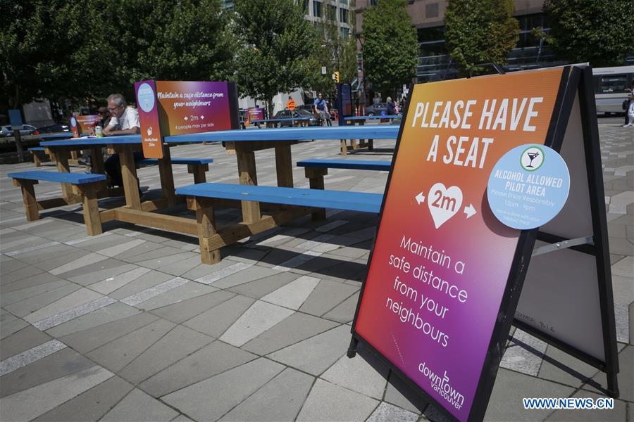 vancouver allows public alcohol consumption in select locations