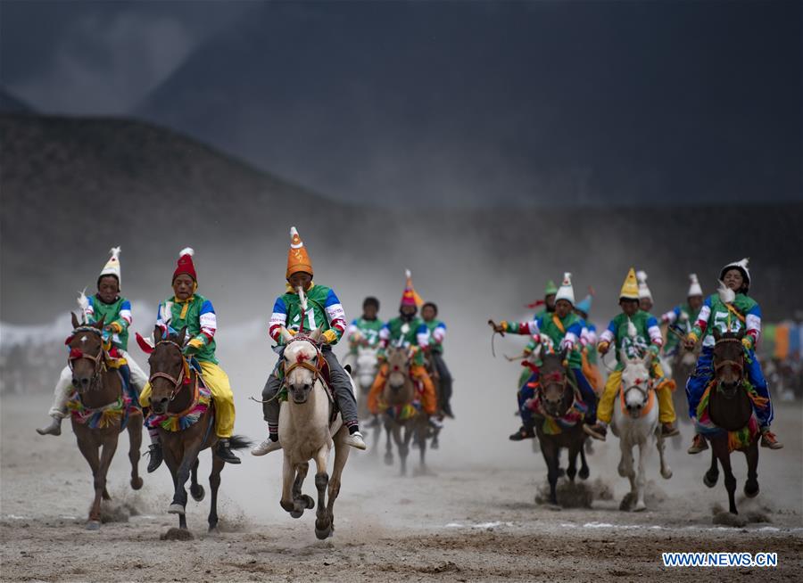 (SP)CHINA-DAMXUNG-HORSE RACING (CN)