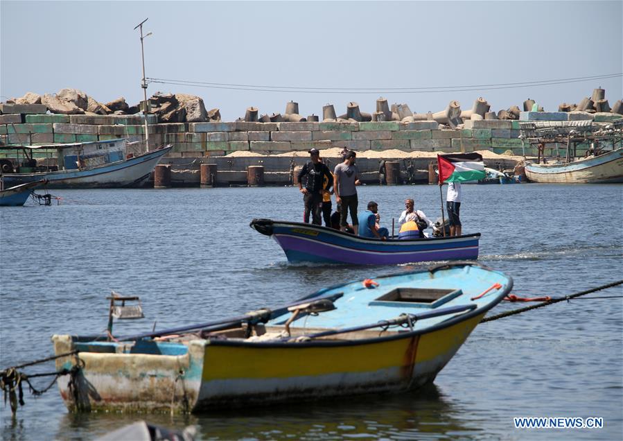 MIDEAST-GAZA CITY-FISHING