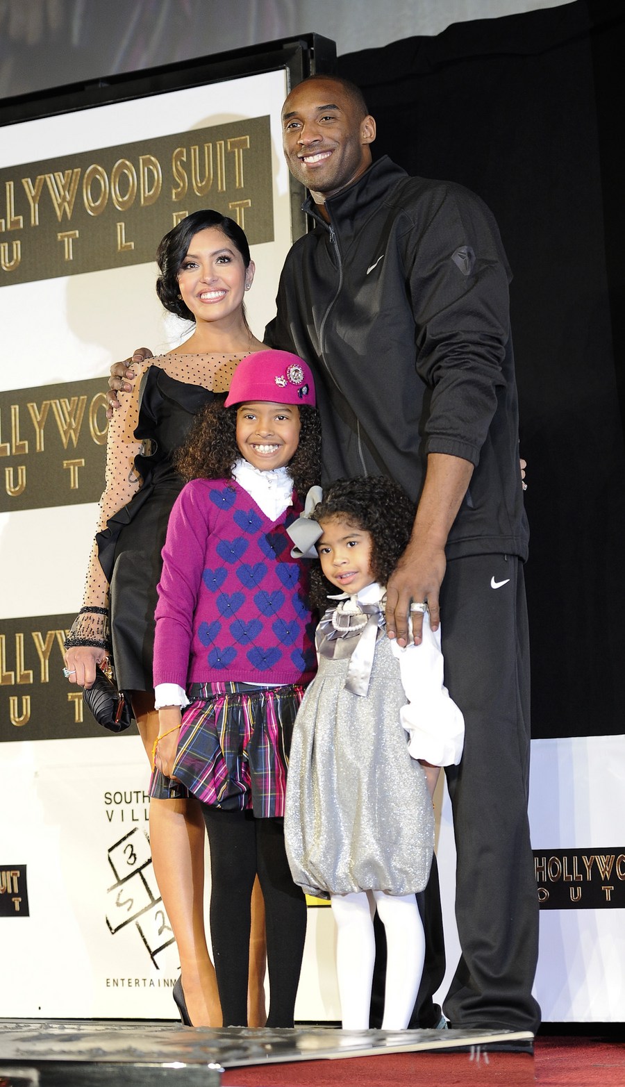 Ex-Laker Pau Gasol celebrates birthday with Kobe Bryant's kids
