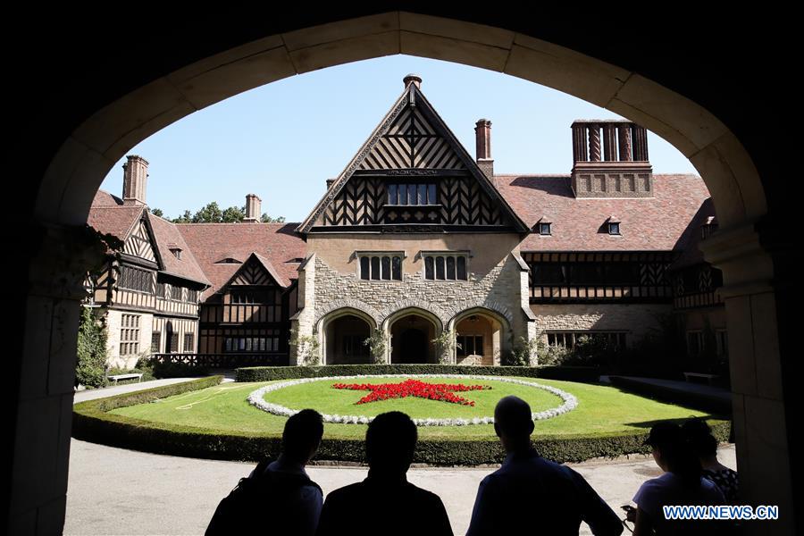 Feature At Potsdam Conference palace, unprecedented exhibition focuses on China, Asia theater