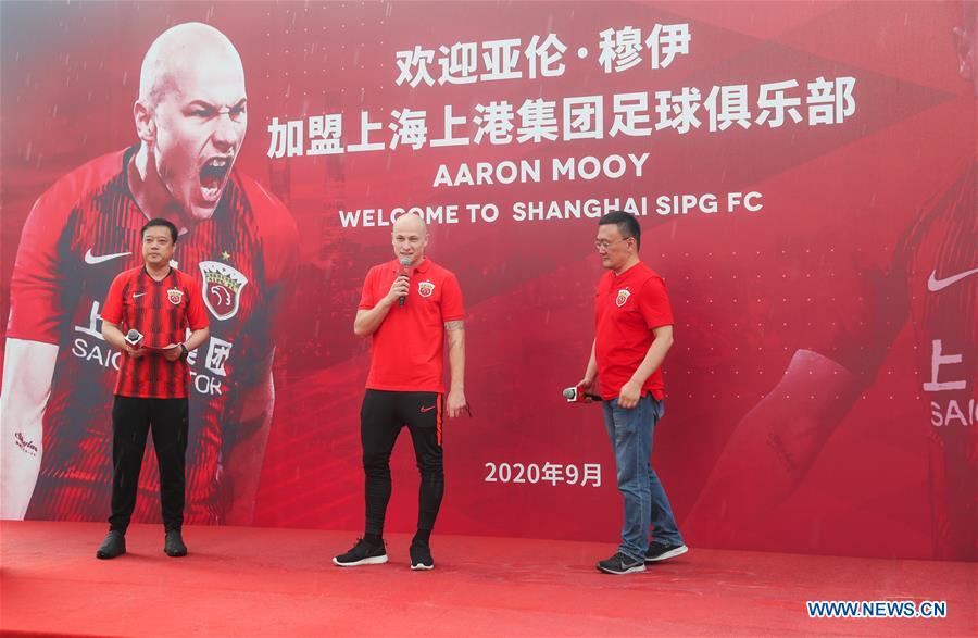(SP)CHINA-SHANGHAI-FOOTBALL-SHANGHAI SIPG FC-AARON MOOY (CN)