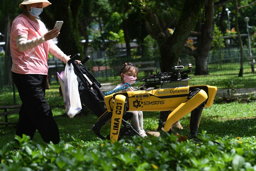 Asia Album Meet robot dog Singapore's robot dog Spot patrols parks
