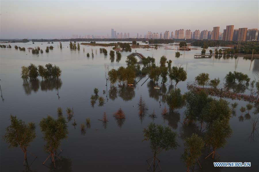 CHINA-HEILONGJIANG-HARBIN-SONGHUA RIVER-FLOOD DANGER (CN)