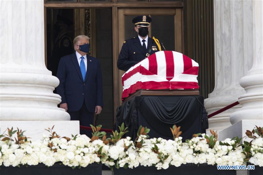 U.S.-WASHINGTON, D.C.-TRUMP-RUTH BADER GINSBURG-MOURNING