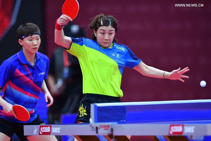 Women's doubles final match at Chinese National Table Tennis