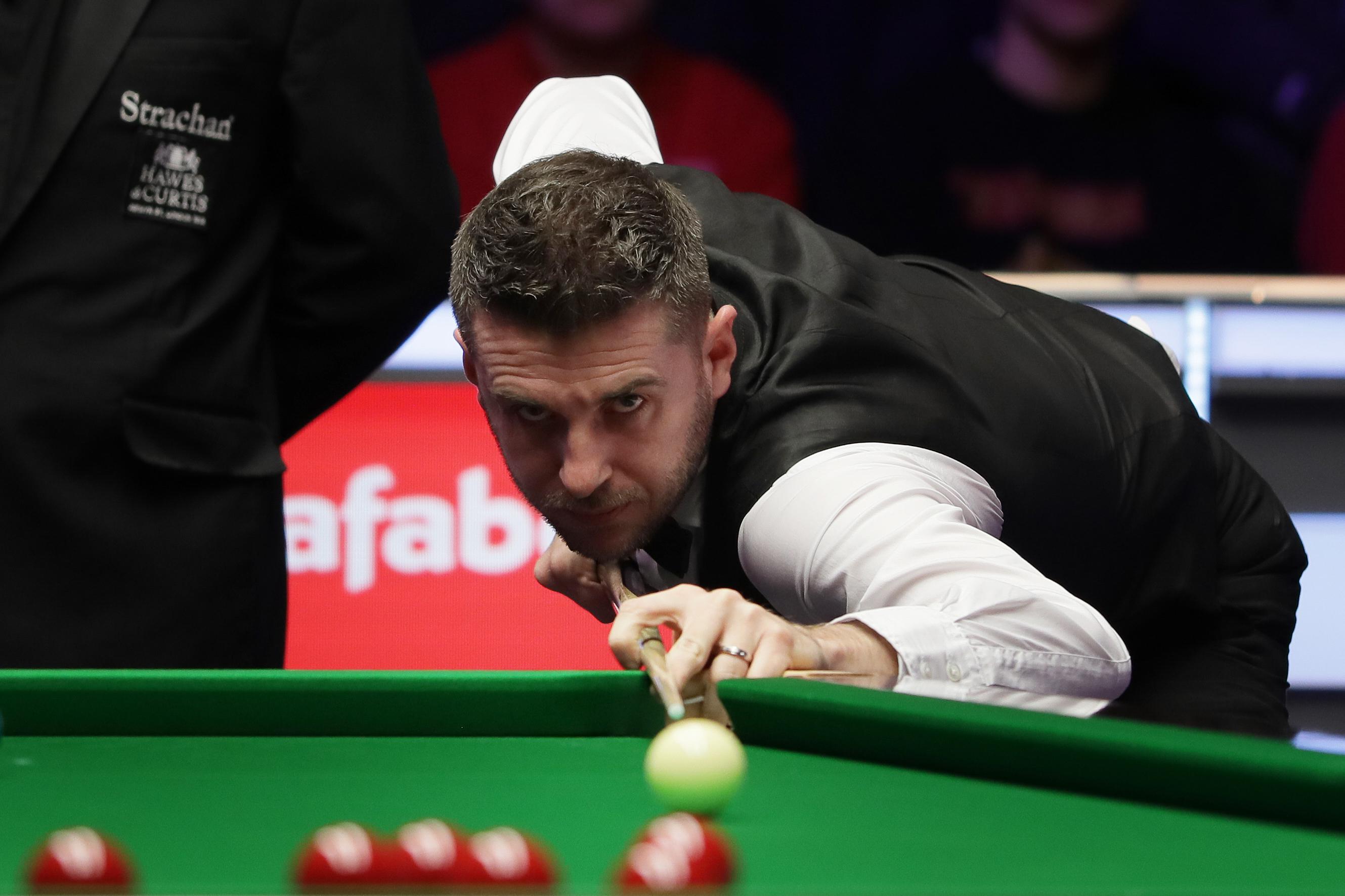 Defending champion Selby beats Chinese teenager Fan at Snooker English Open 