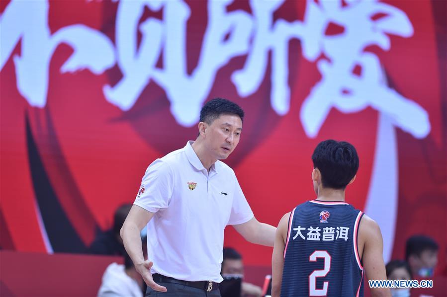 (SP)CHINA-ZHEJIANG-ZHUJI-BASKETBALL-CBA LEAGUE-SHENZHEN VS GUANGDONG (CN)