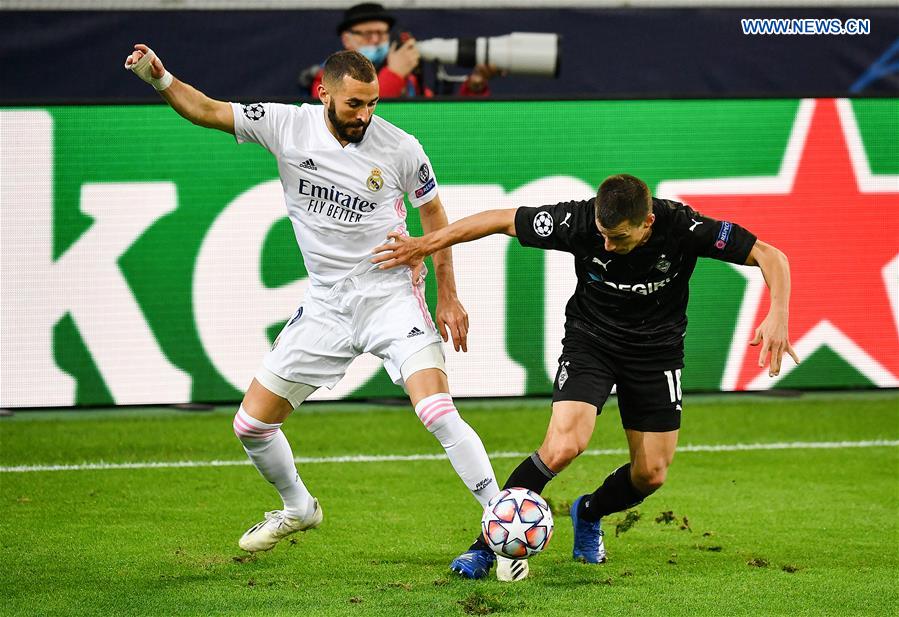 (SP)GERMANY-MOENCHENGLADBACH-FOOTBALL-UEFA CHAMPIONS LEAGUE-REAL MADRID VS MOENCHENGLADBACH