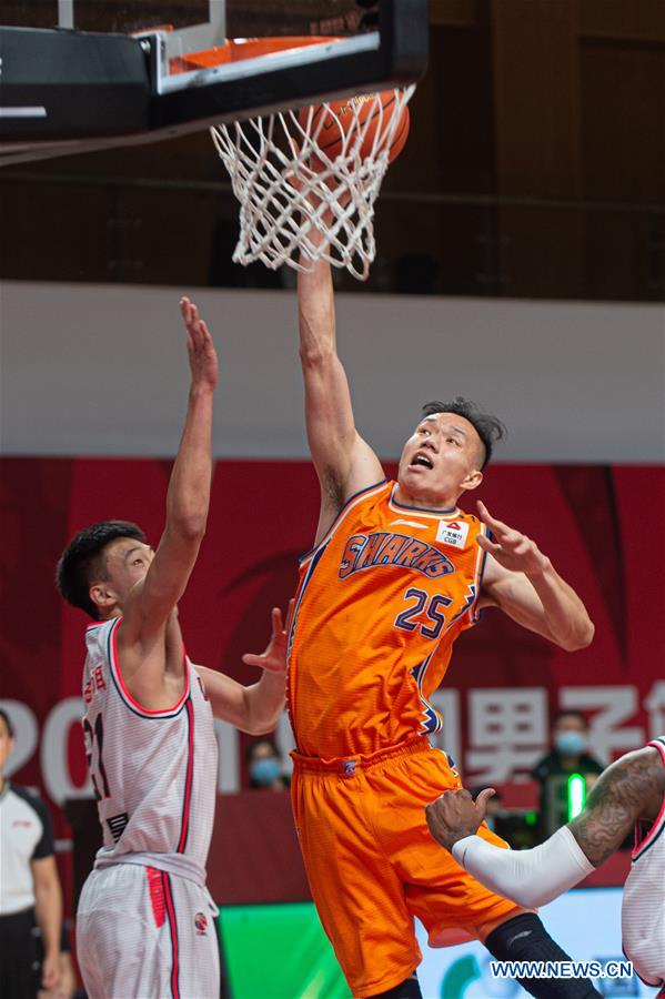 (SP)CHINA-ZHUJI-BASKETBALL-CBA LEAGUE-GUANGDONG VS SHANGHAI (CN)