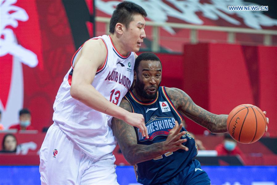(SP)CHINA-ZHUJI-BASKETBALL-CBA LEAGUE-GUANGZHOU VS NANJING (CN)