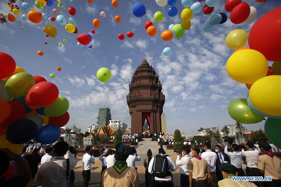 CAMBODIA-PHNOM PENH-KING-67TH ANNIVERSARY-INDEPENDENCE DAY