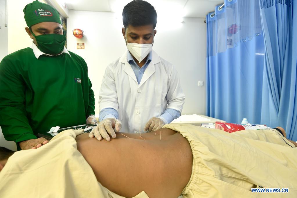 Feature Bangladesh clinic featuring traditional Chinese medicine gains