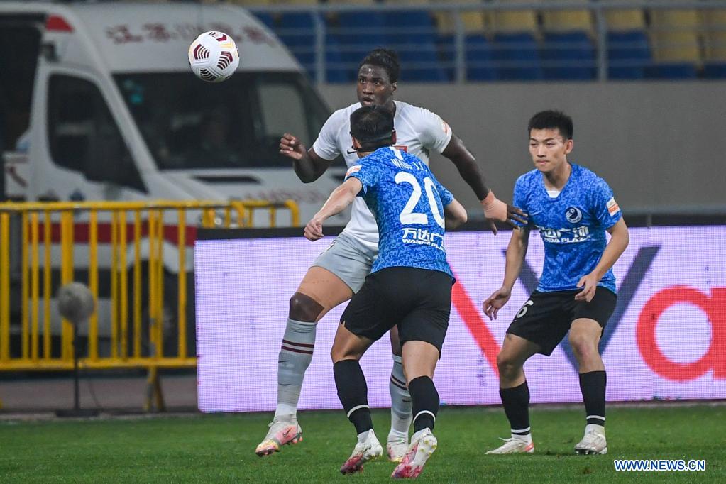 CSL Dalian Professional FC vs. Hebei FC Xinhua English.news.cn