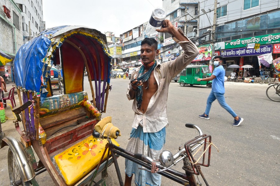 Asia Album Heat wave sweeps Bangladesh Xinhua English.news.cn