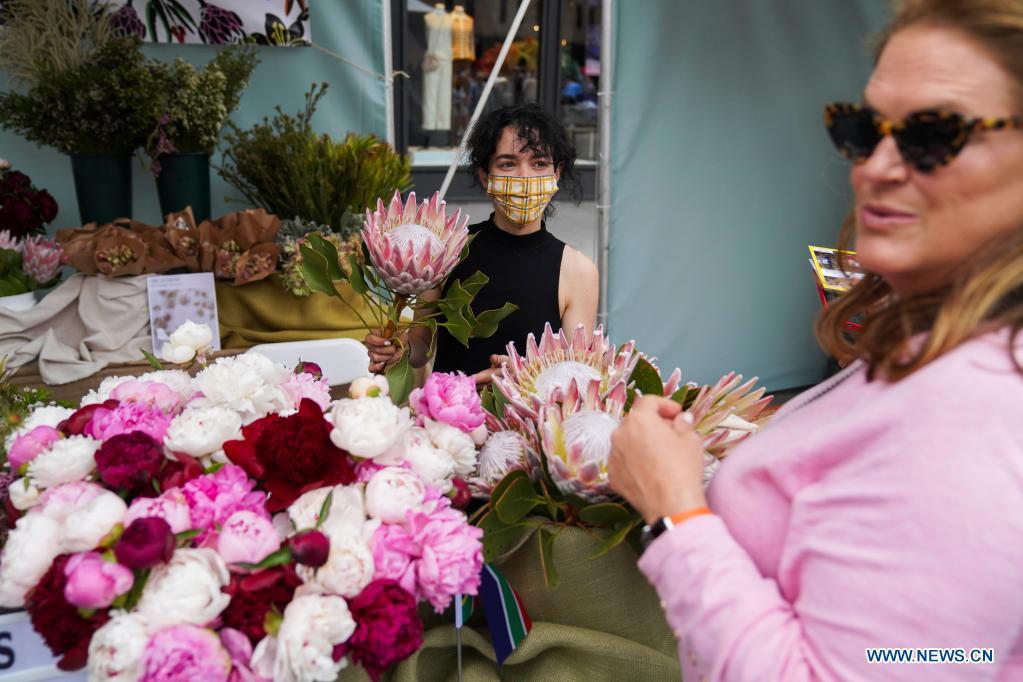 Flower festival kicks off in New York Xinhua English.news.cn
