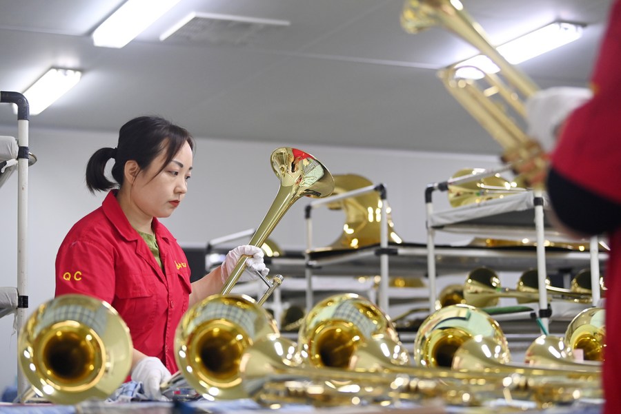 GLOBALink Musical instruments maker in Tianjin provides worldwide customers with competitive