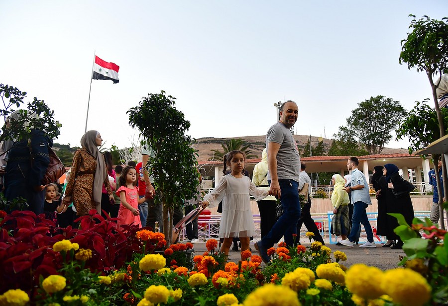 Mideast in Pictures: Happy Eid al-Adha holiday in Syria - Xinhua