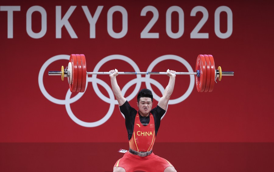 Feature: From rural China to champion - How Shi conquered the world - Xinhua | English.news.cn