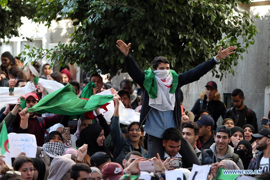 ALGERIA-ALGIERS-PROTEST