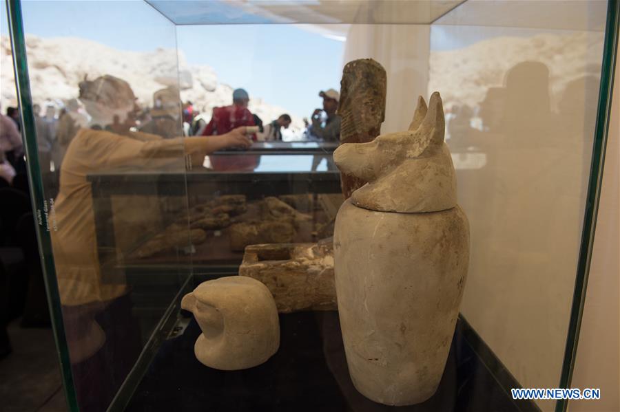 EGYPT-LUXOR-TOMB-DISCOVERY