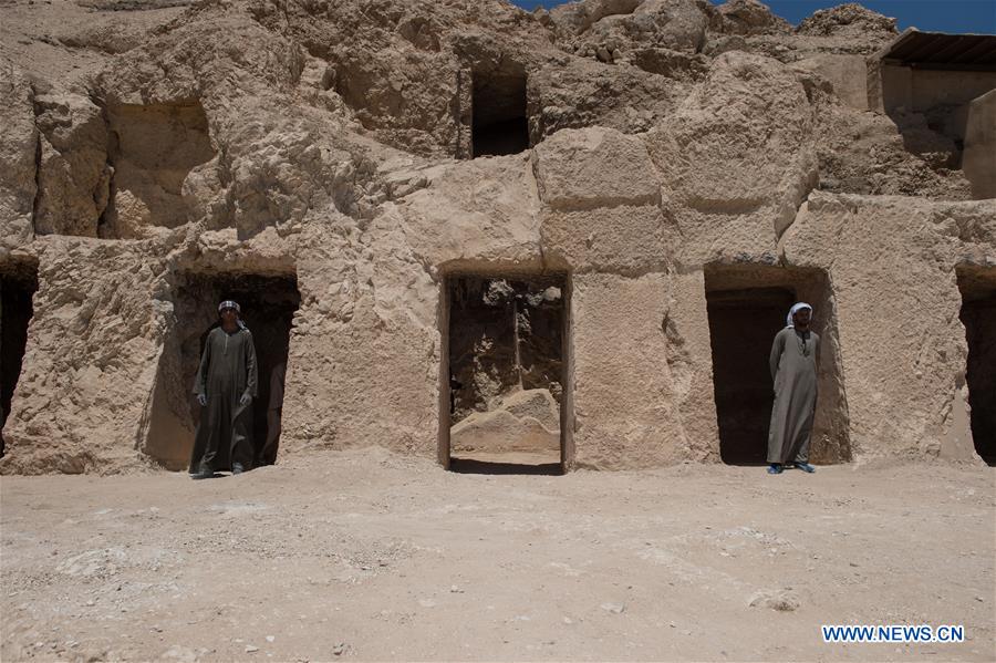 EGYPT-LUXOR-TOMB-DISCOVERY