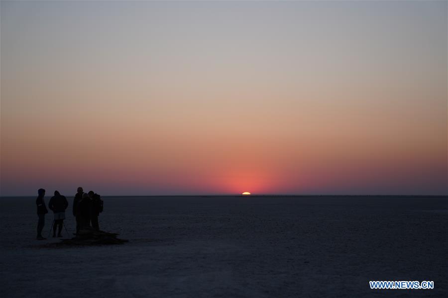 BOTSWANA-GABORONE-MAKGADIKGADI SALT PANS