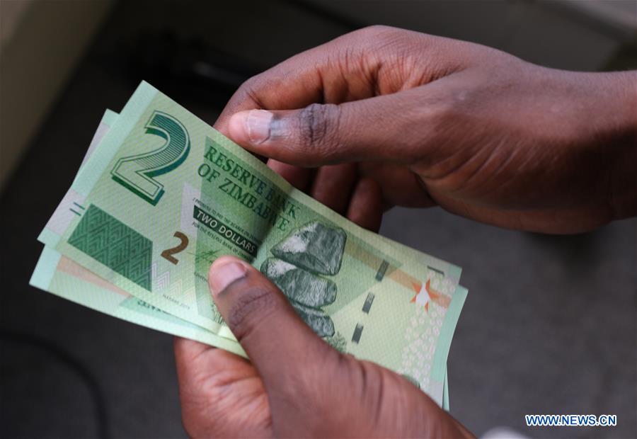 ZIMBABWE-HARARE-NEW BANK NOTES