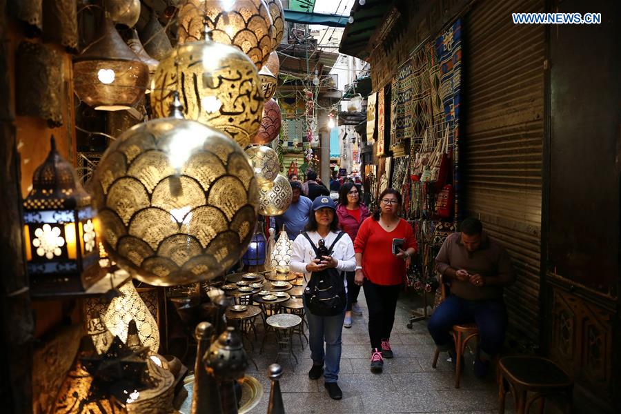 EGYPT-CAIRO-CHINESE TOURISTS