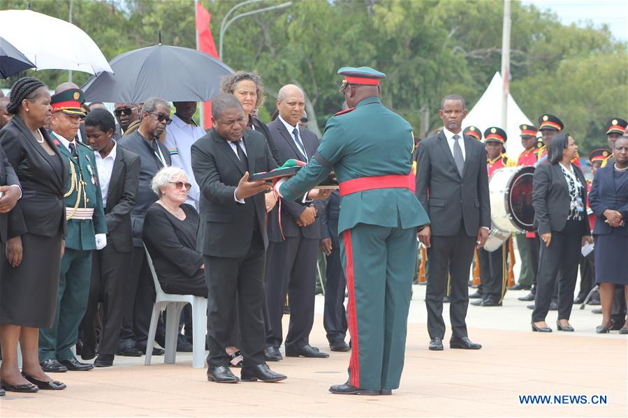 MOZAMBIQUE-MAPUTO-MARCELINO DOS SANTOS-STATE FUNERAL