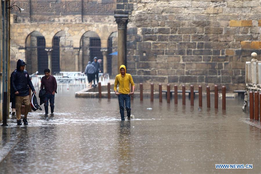 EGYPT-CAIRO-WEATHER-RAIN
