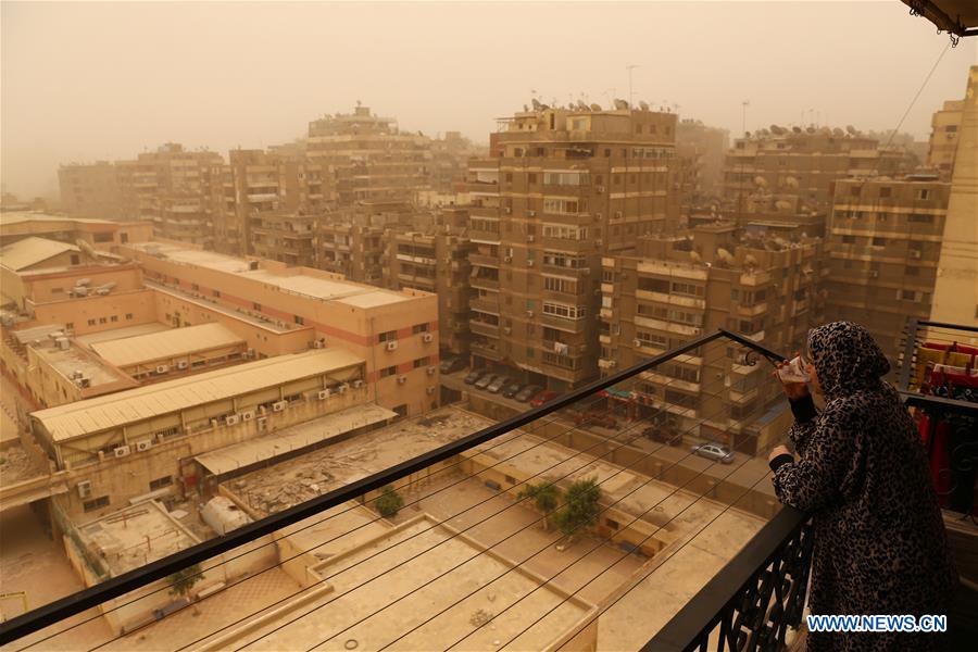 EGYPT-CAIRO-SANDSTORM