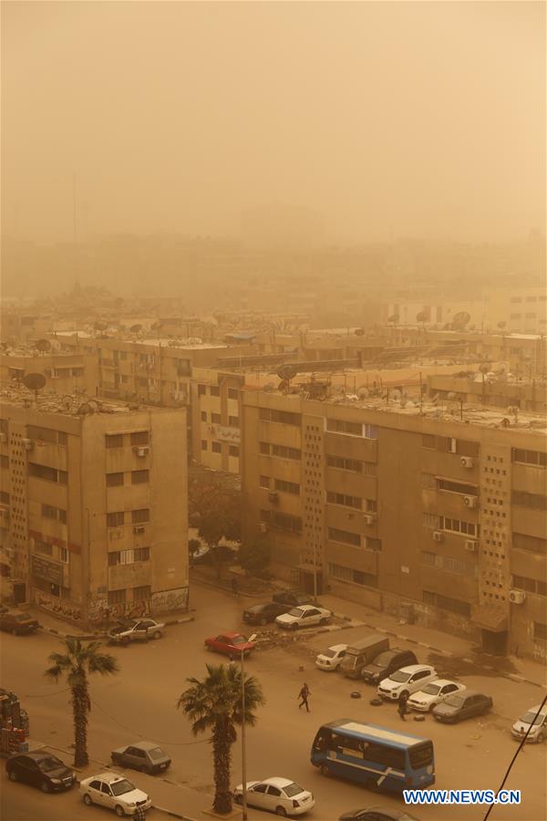 EGYPT-CAIRO-SANDSTORM