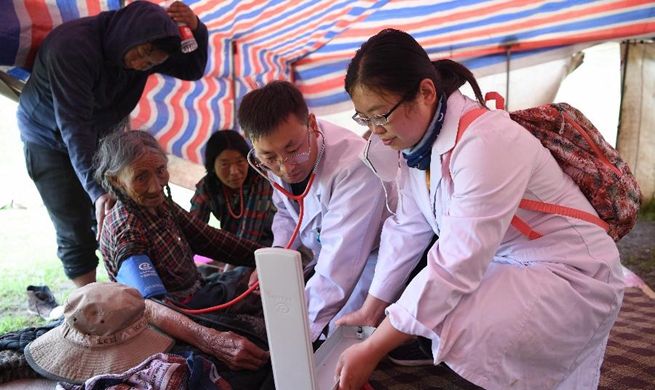 Medical team solves herders' difficulty in seeing doctor in NW China's Gansu