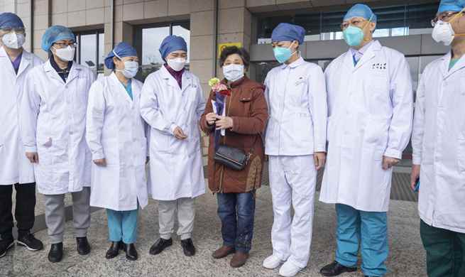 600th cured patient of COVID-19 discharged from east branch of Renmin Hospital of Wuhan University