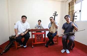 beauty of chinese folk music brings together thai music lovers