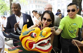 Dragon boat awakening ceremony held in New York