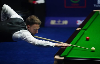 2019 Snooker World Open semifinal: Judd Trump vs. John Higgins