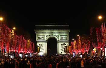 Annual Champs-Elysees Avenue Christmas illuminations event kicks off