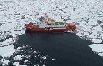 China's icebreaker to travel through "roaring forties" from Cosmonauts Sea