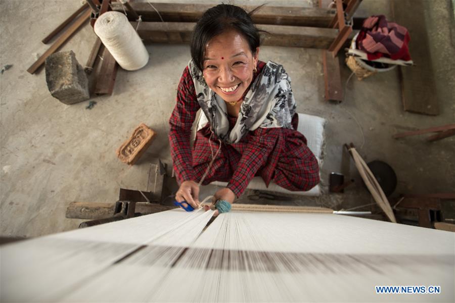 AUSTRALIA-SYDNEY-PERSIAN RUG-CHINA-FEATURE