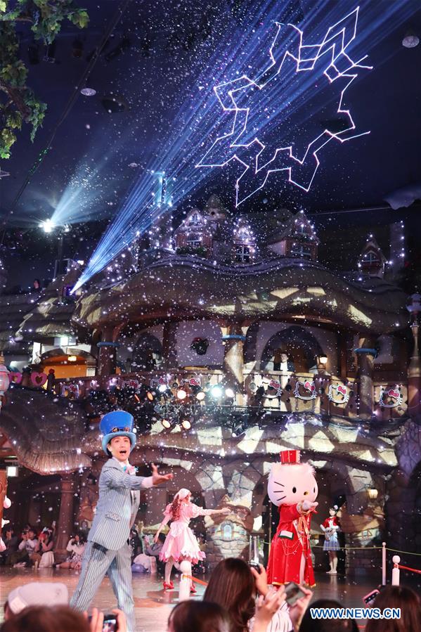 JAPAN-TOKYO-HELLO KITTY-CHRISTMAS EVENT