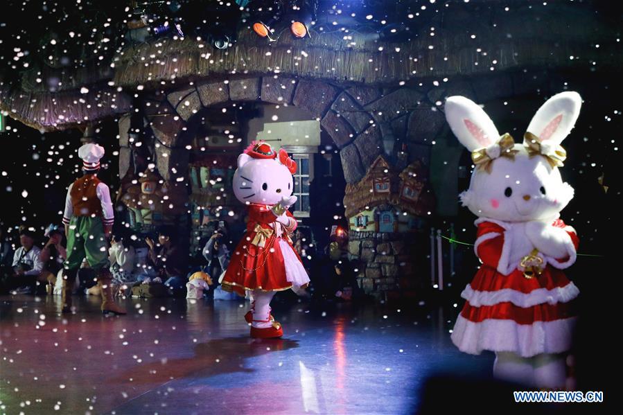 JAPAN-TOKYO-HELLO KITTY-CHRISTMAS EVENT