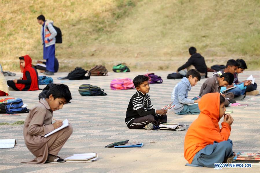 PAKISTAN-ISLAMABAD-CHILDREN-EDUCATION