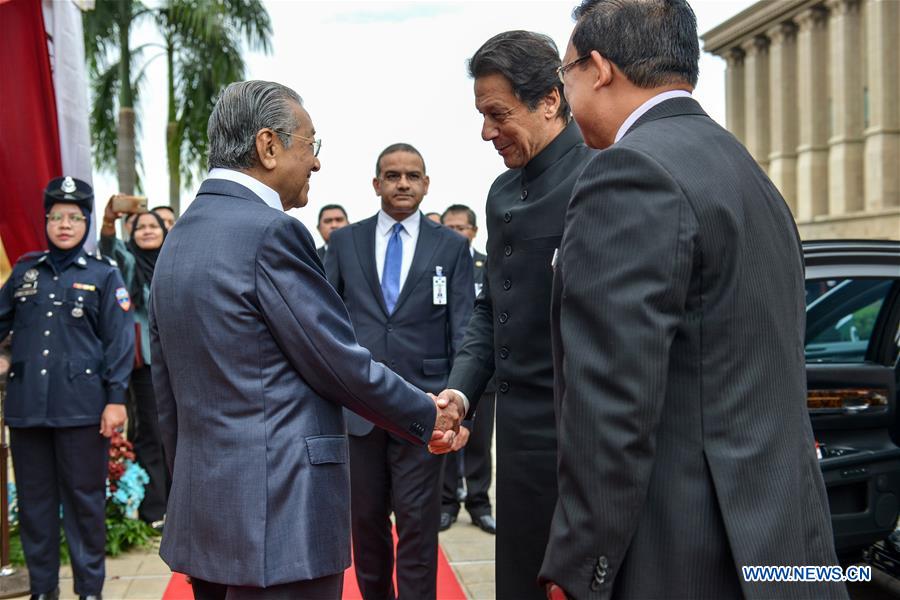 MALAYSIA-PUTRAJAYA-PAKISTAN-PM-VISIT