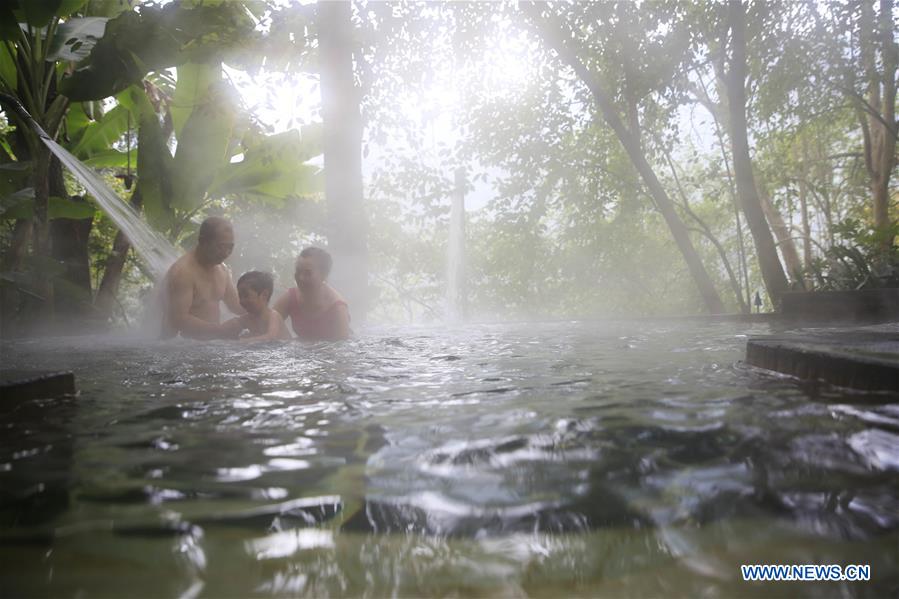 #CHINA-CHONGQING-LIFESTYLE-HOT SPRING (CN)