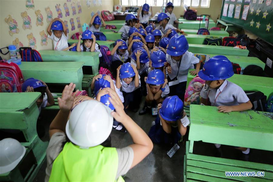 THE PHILIPPINES-QUEZON CITY-EARTHQUAKE-DRILL