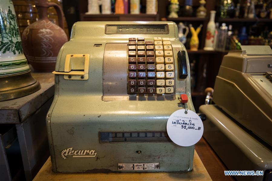 THAILAND-BANGKOK-SECONDHAND SHOP 